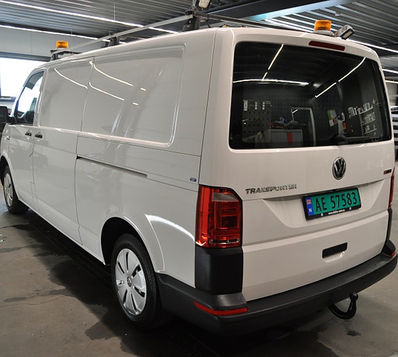 Volkswagen Transporter 10 of 30