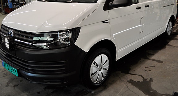 Volkswagen Transporter 9 of 30