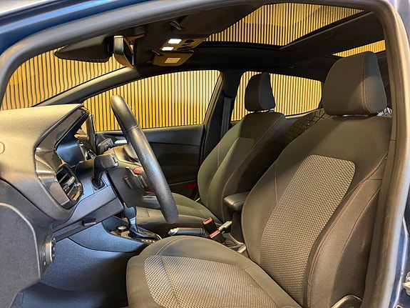 Ford Fiesta 12 of 19