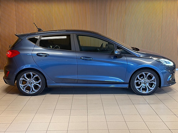 Ford Fiesta 3 of 19