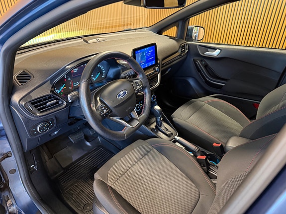 Ford Fiesta 10 of 19