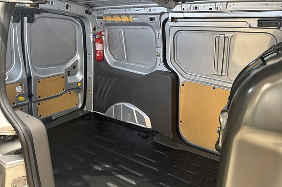 Ford Transit Connect 15 of 16