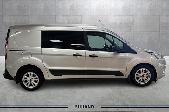 Ford Transit Connect 5 of 16
