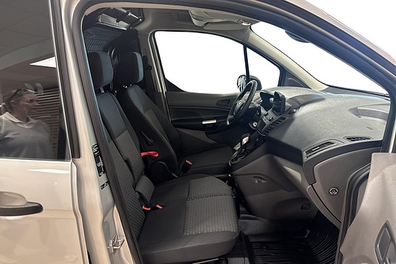 Ford Transit Connect 14 of 16