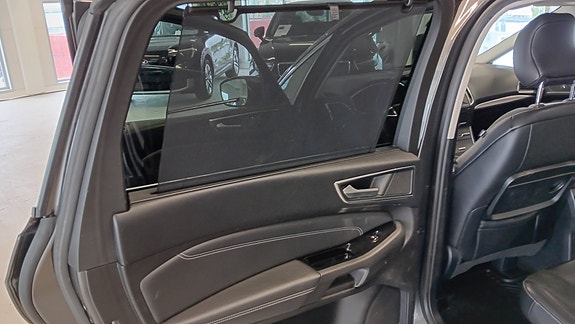 Ford S-MAX 9 of 25