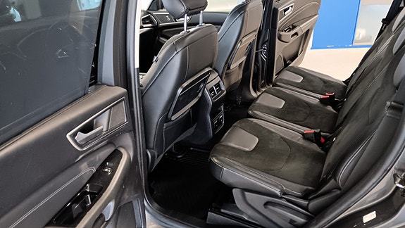 Ford S-MAX 10 of 25