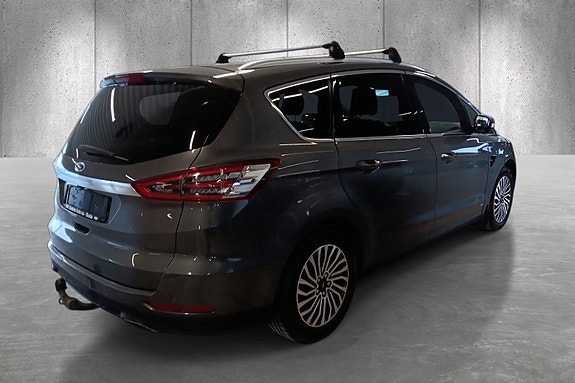 Ford S-MAX 5 of 25