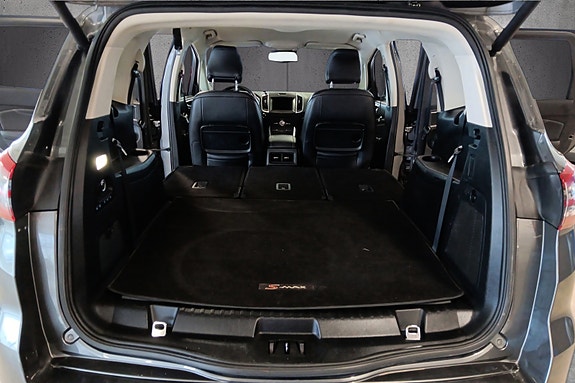 Ford S-MAX 20 of 25