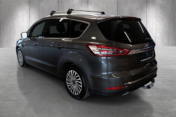 Ford S-MAX 3 of 25