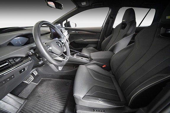 Skoda Enyaq RS 24 of 30