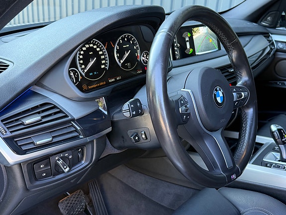 BMW X5 11 of 30