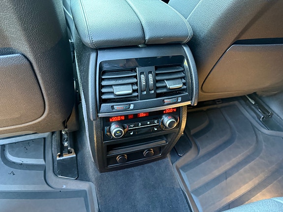 BMW X5 21 of 30