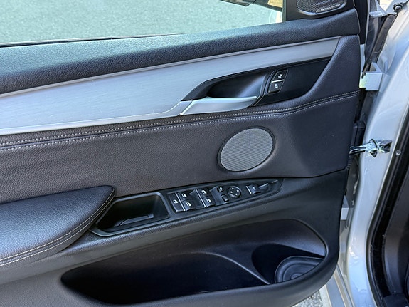 BMW X5 13 of 30