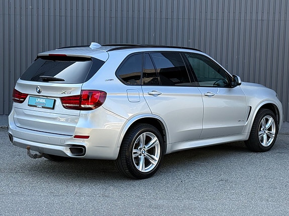 BMW X5 4 of 30