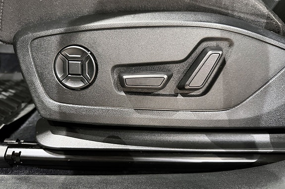 Audi 50 25 of 30