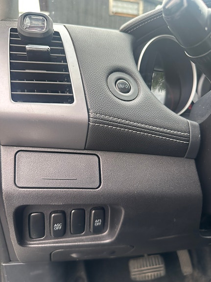 Mitsubishi Outlander 18 of 26