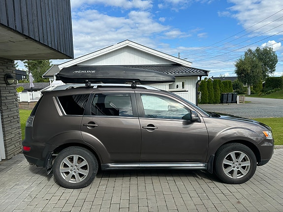 Mitsubishi Outlander 3 of 26