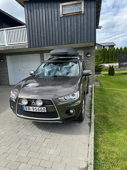 Mitsubishi Outlander 5 of 26