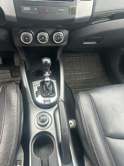 Mitsubishi Outlander 15 of 26