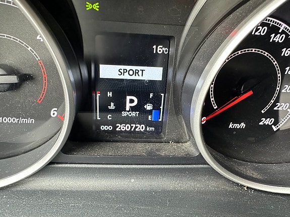 Mitsubishi Outlander 20 of 26