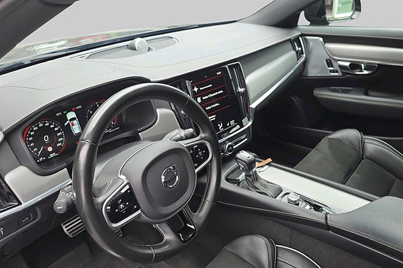 Volvo V90 15 of 30