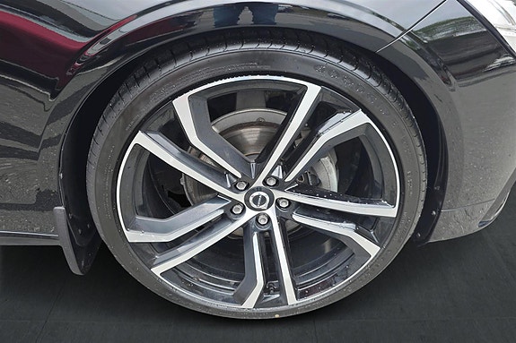 Volvo V90 23 of 30