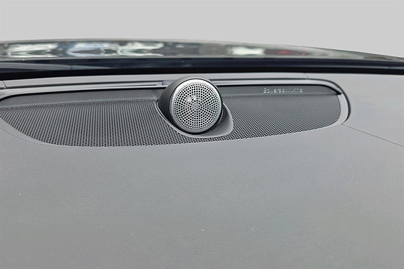 Volvo V90 18 of 30