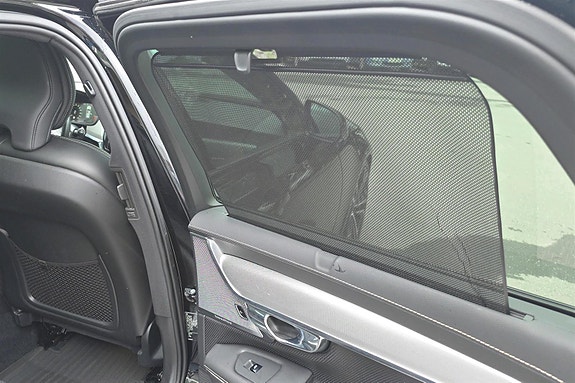 Volvo V90 28 of 30