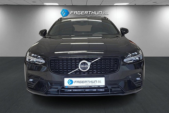 Volvo V90 2 of 30