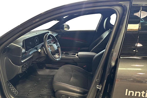 Hyundai Ioniq 6 8 of 26