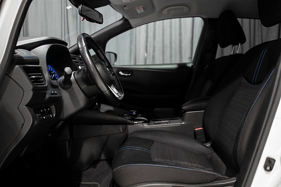Nissan Leaf 20 of 30