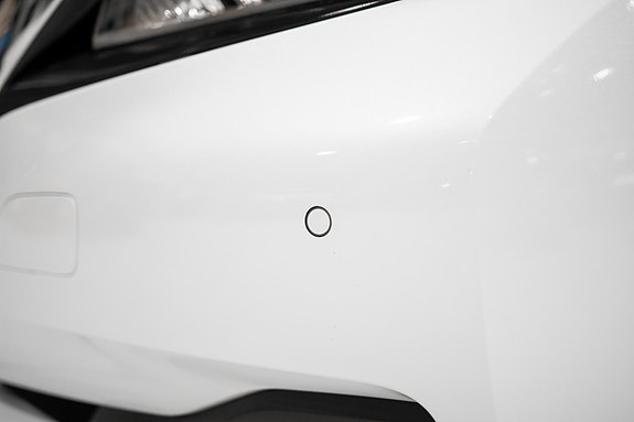 Nissan Leaf 11 of 30