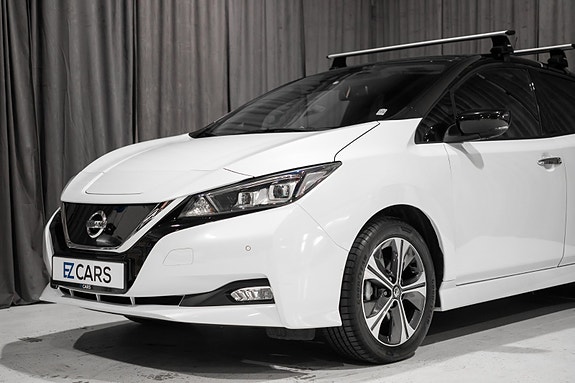 Nissan Leaf 7 of 30