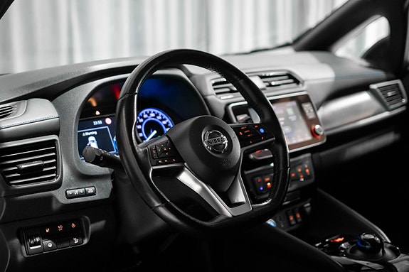 Nissan Leaf 29 of 30
