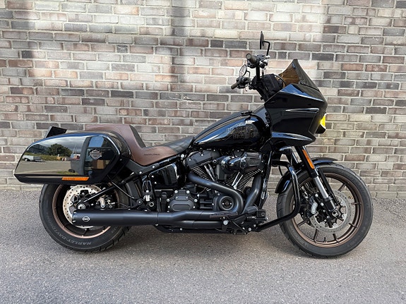 Harley-Davidson FXLRST Low Rider ST 16 of 16