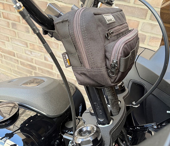 Harley-Davidson FXLRST Low Rider ST 7 of 16