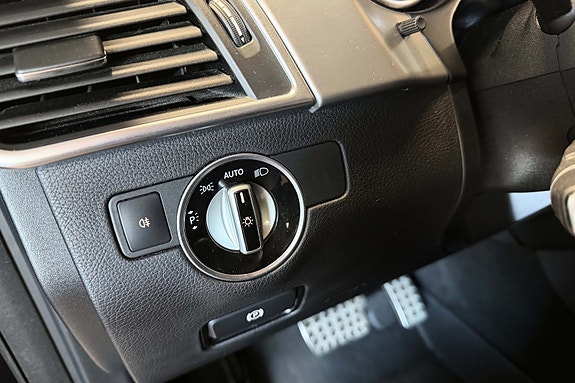 Mercedes-Benz ML250 17 of 30