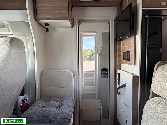 Pilote P690GJ  9-trinnsautomatkasse 2 enkle senger som en 12 of 30