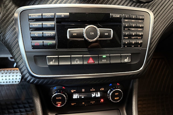 Mercedes-Benz 180 23 of 30