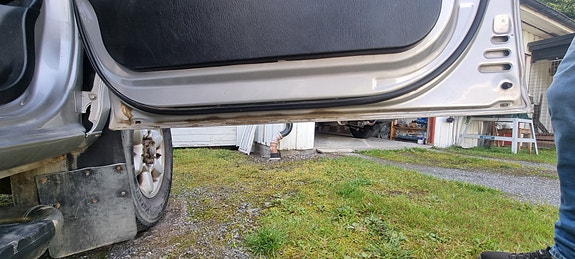 Hyundai H-1 13 of 30
