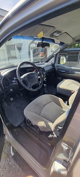 Hyundai H-1 19 of 30