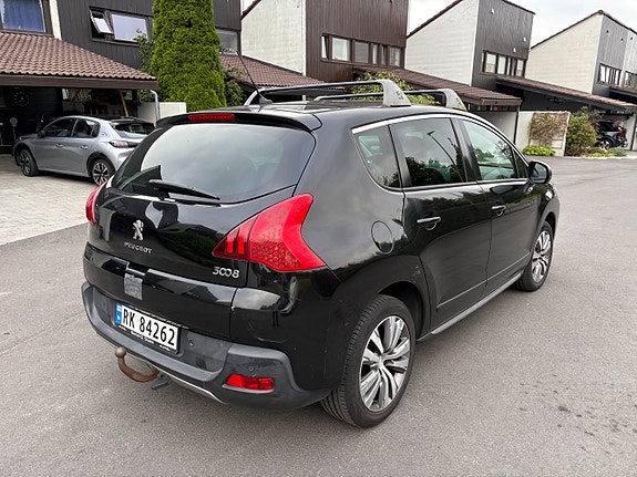 Peugeot 3008 4 of 6