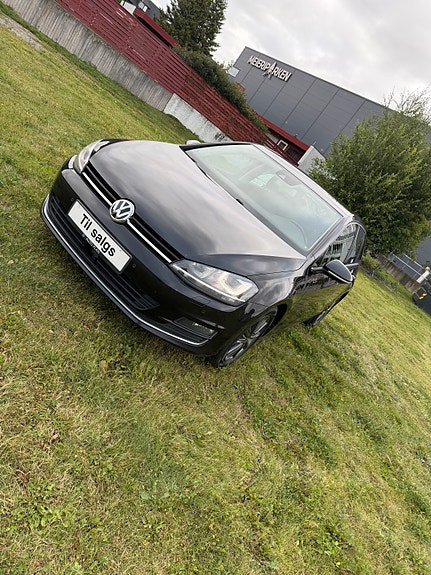 Volkswagen Golf VII 4 of 28