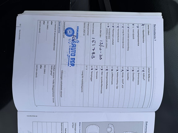 Volkswagen Golf VII 22 of 28