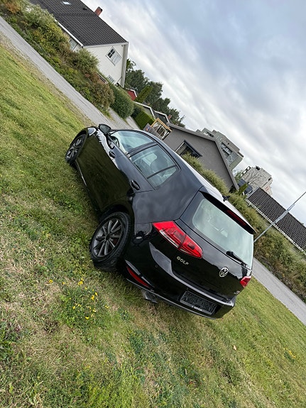 Volkswagen Golf VII 6 of 28