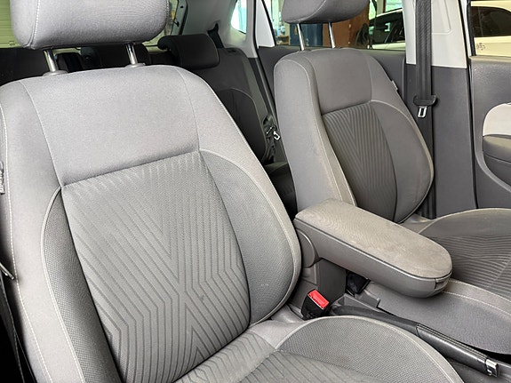 Volkswagen Polo 21 of 30