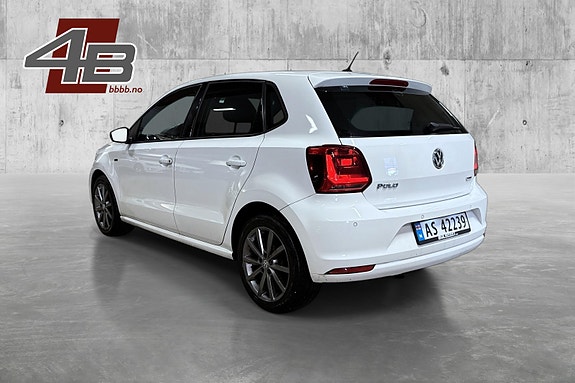 Volkswagen Polo 7 of 30