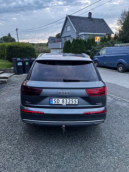 Audi Q7 6 of 30