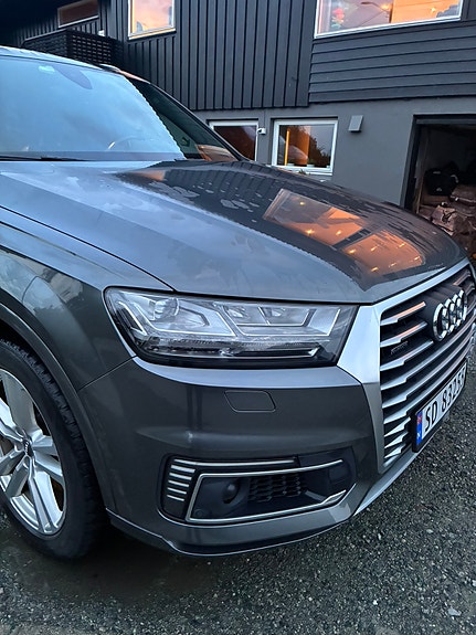 Audi Q7 7 of 30