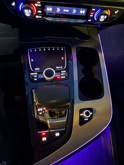 Audi Q7 14 of 30